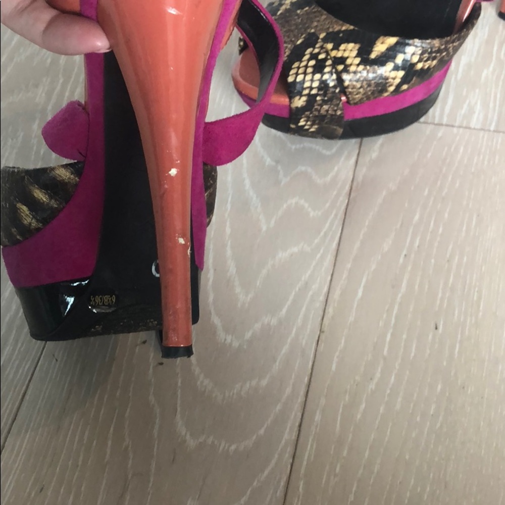 Jessica Simpson heels - Picture 2 of 5
